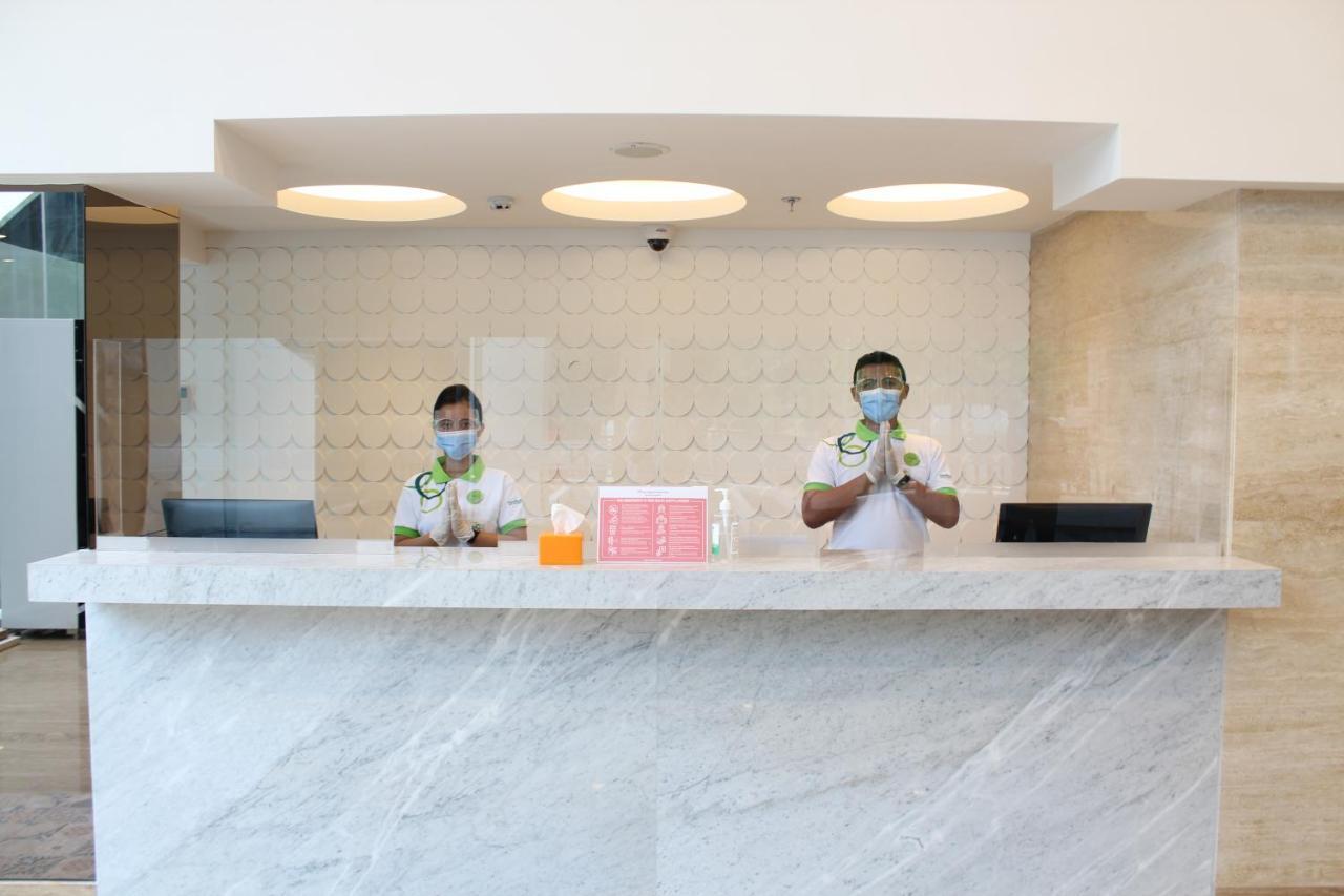 Zest Parang Raja Solo By Swiss-Belhotel International Bonorejo Buitenkant foto