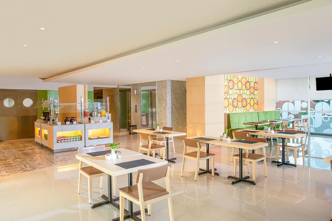 Zest Parang Raja Solo By Swiss-Belhotel International Bonorejo Buitenkant foto