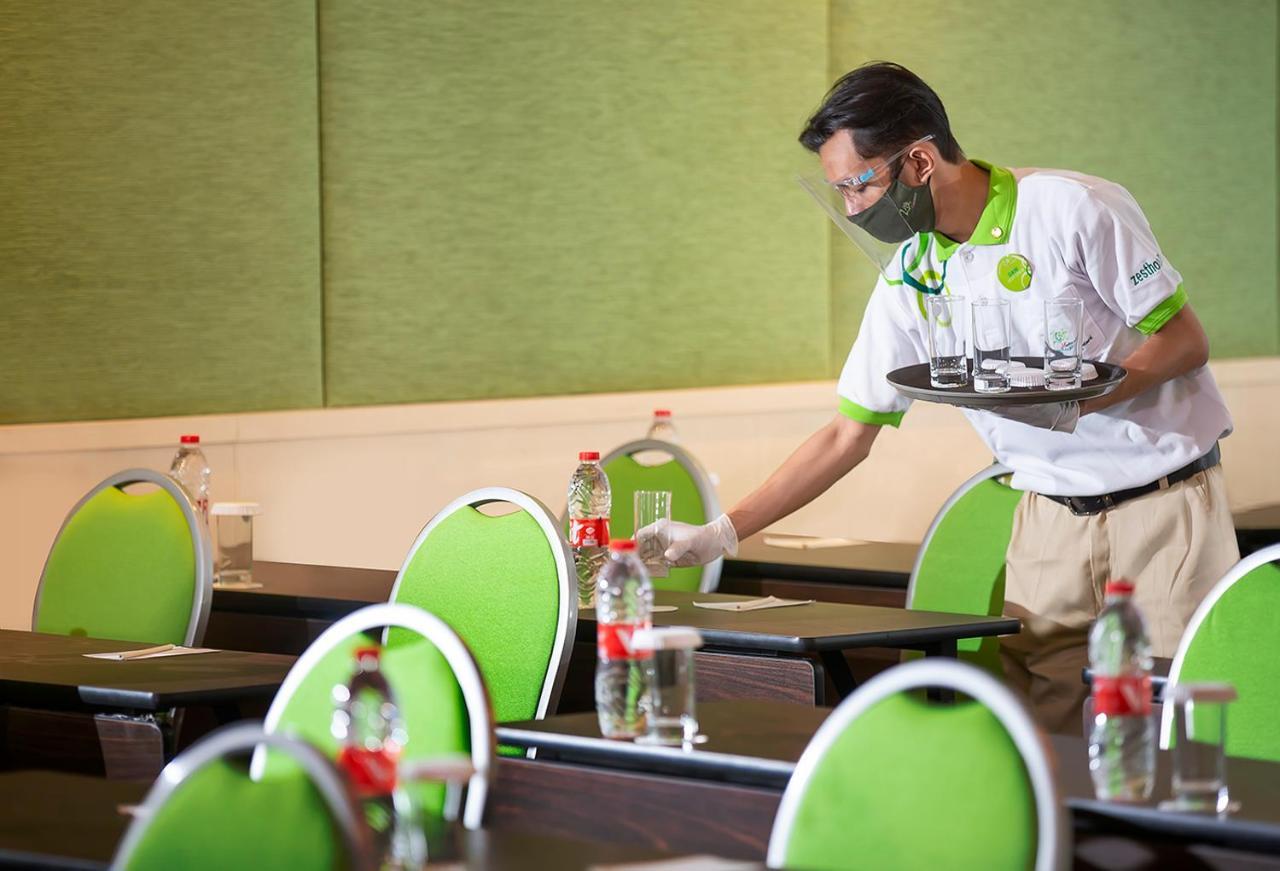 Zest Parang Raja Solo By Swiss-Belhotel International Bonorejo Buitenkant foto